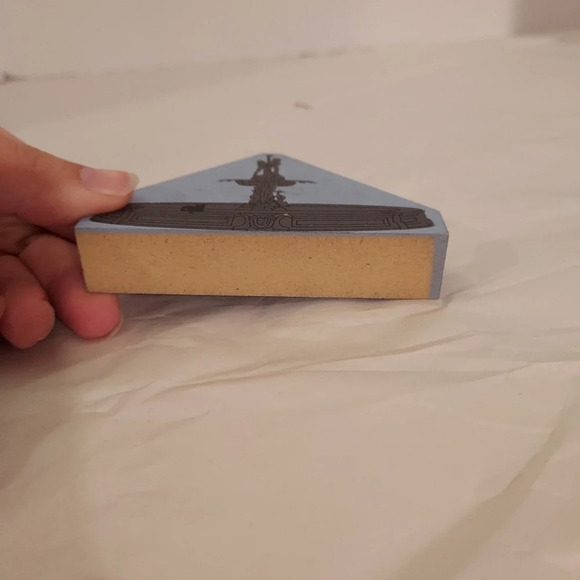 Vintage 1996 The Cat's Meow The Fountain at City Hall Shelf Sitter - Picture 6 of 6